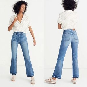 Madewell "Tall Rigid Flare" Medium Wash Raw Hem Blue Jean | Size 32T (run small)